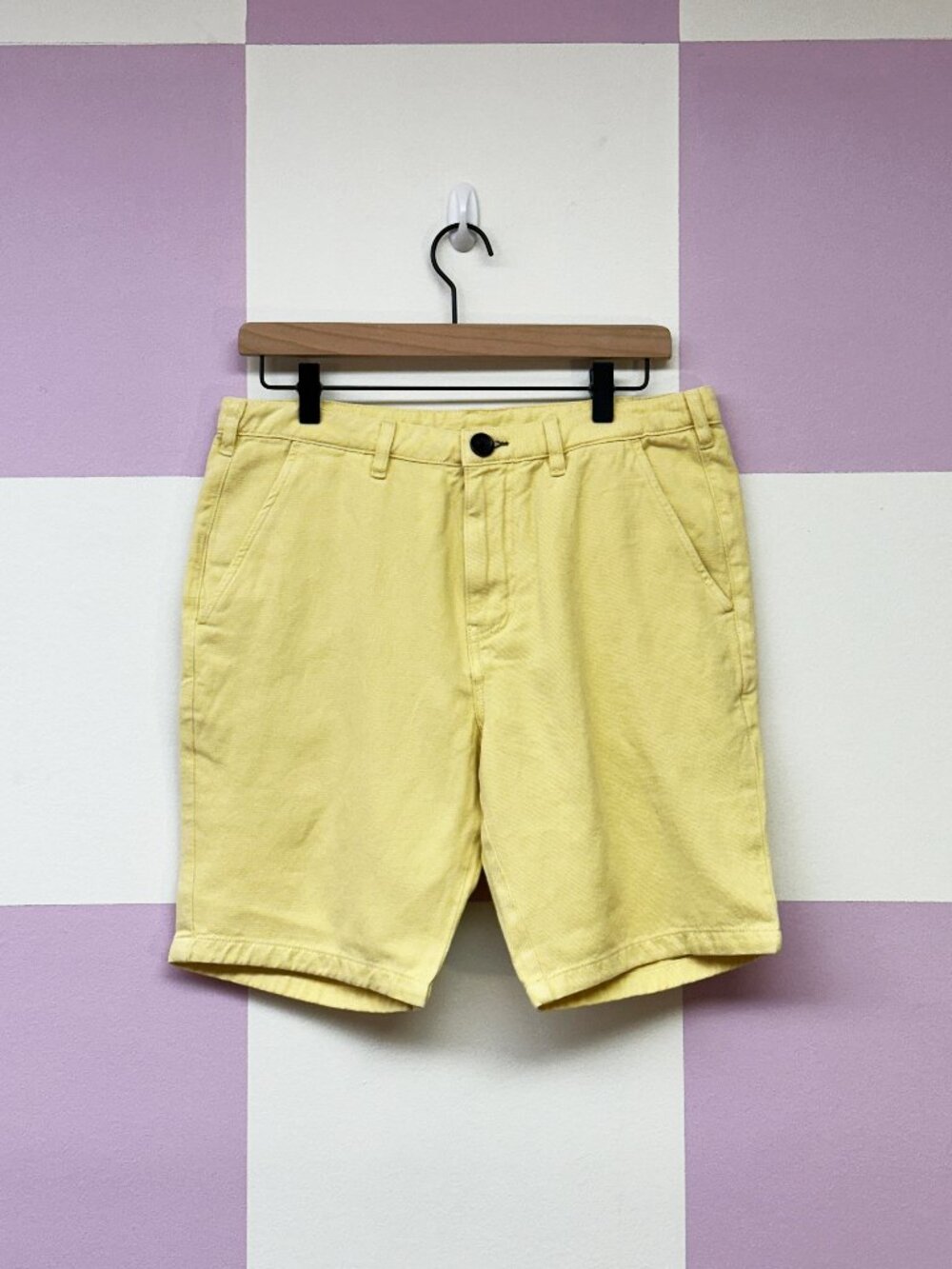 PAUL SMITH lemon yellow 9" inseam flat front shorts - men's, size 30, S, zebra